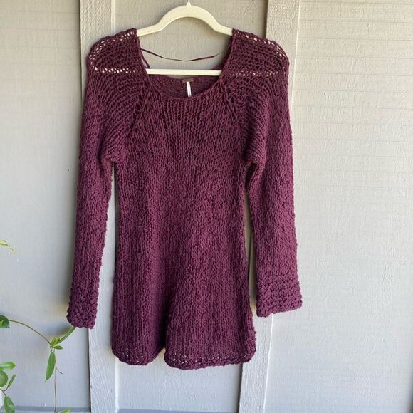 NWT Free People Long Sleeve Maroon pullover sweater  Size: XS - Picture 2 of 7